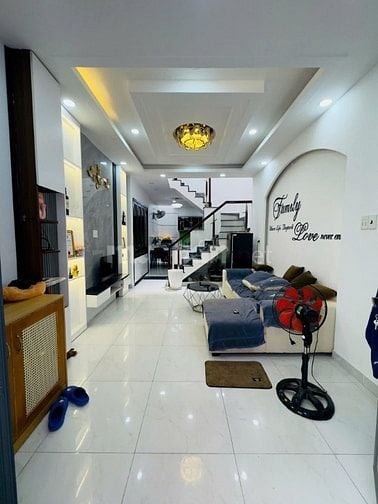 Nhà 3,5 x 10,5 đúc 1 trệt 1 lầu hẻm 3,5m nguyễn văn khối p8 gò vấp 