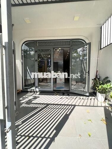 CHO THUÊ NHÀ KINH DOANH 3 TẦNG 1 TUM KHU HÀ QUANG 2 GIÁ 25 TRIỆU/THÁNG