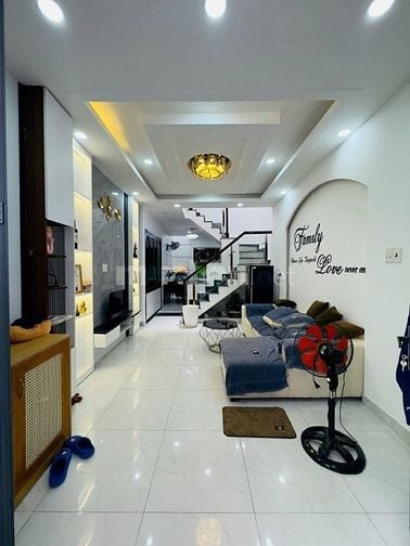 Nhà 3,5 x 10,5 đúc 1 trệt 1 lầu hẻm 3,5m nguyễn văn khối p8 gò vấp 