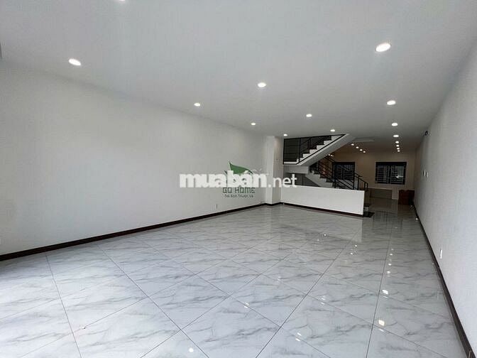 CHO THUÊ NHÀ KINH DOANH 3 TẦNG 1 TUM KHU HÀ QUANG 2 GIÁ 25 TRIỆU/THÁNG