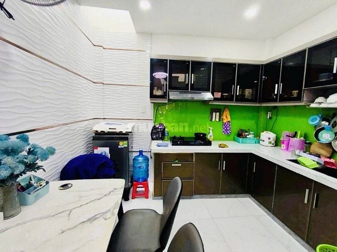 Nhà 3,5 x 10,5 đúc 1 trệt 1 lầu hẻm 3,5m nguyễn văn khối p8 gò vấp 