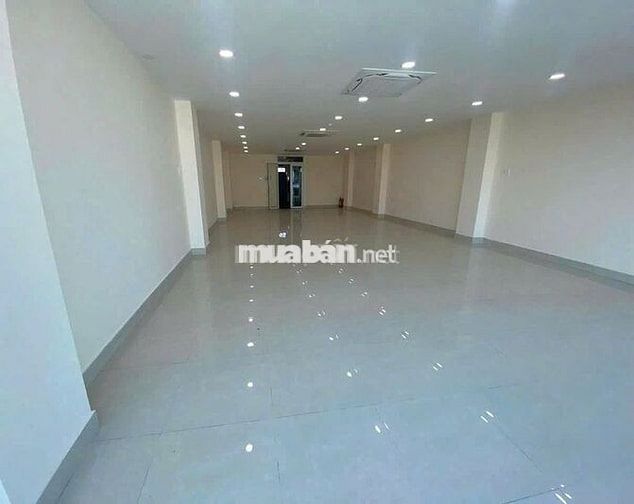 NHÀ MỚI 100% , 390B đường 3/2, Quận 10. Có Thang Máy, DTSD 750m2