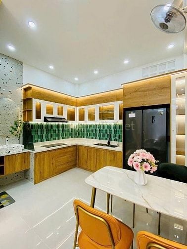 Nhà 4PN trung tâm Tân Bình, hẻm Hoàng Văn Thụ, 79m², giá tốt 4.2 tỷ