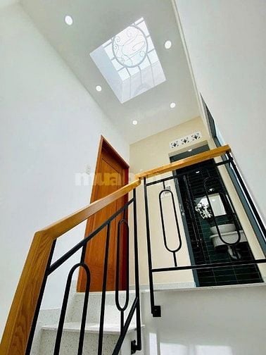 Nhà 4PN trung tâm Tân Bình, hẻm Hoàng Văn Thụ, 79m², giá tốt 4.2 tỷ