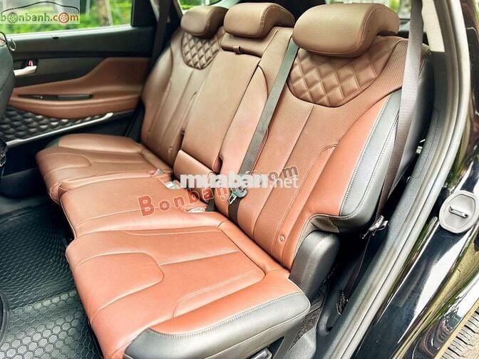 Hyundai SantaFe Cao cấp 2.5L HTRAC 2024
