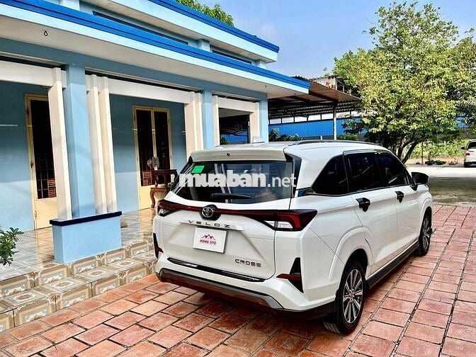 Home Oto | Toyota Veloz 2023 Xe gia đình Tphcm