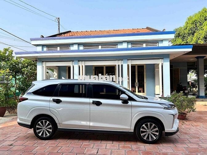 Home Oto | Toyota Veloz 2023 Xe gia đình Tphcm