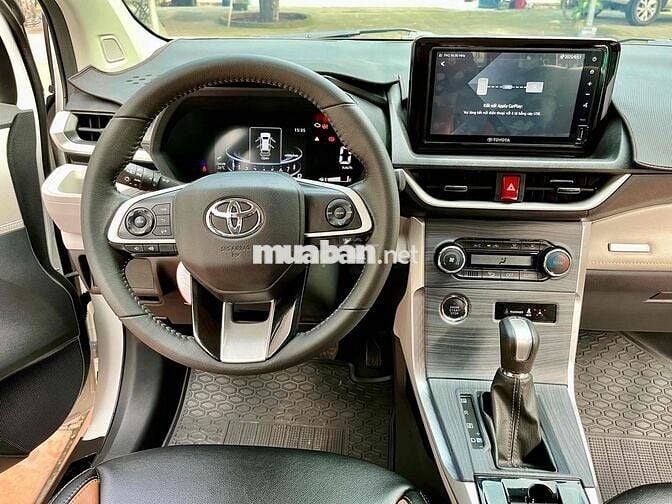 Home Oto | Toyota Veloz 2023 Xe gia đình Tphcm