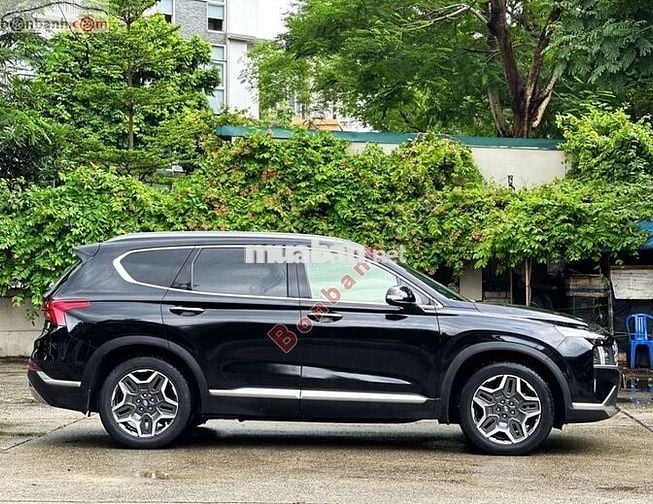 Hyundai SantaFe Cao cấp 2.5L HTRAC 2024