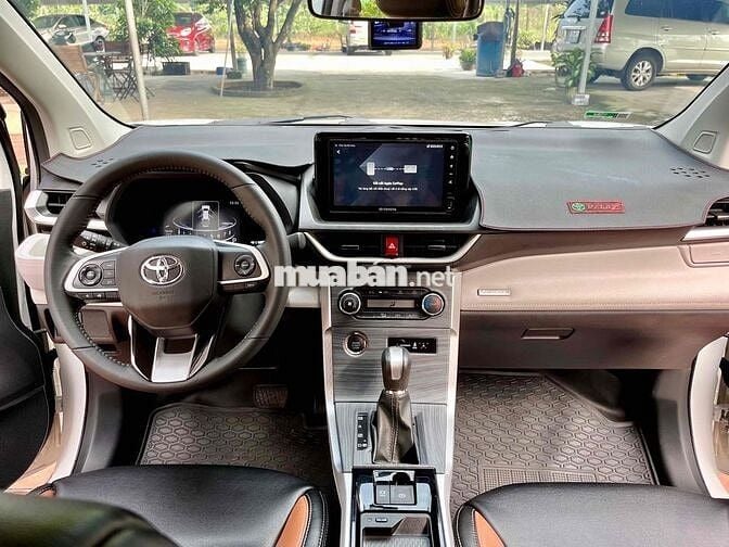 Home Oto | Toyota Veloz 2023 Xe gia đình Tphcm