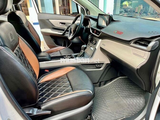 Home Oto | Toyota Veloz 2023 Xe gia đình Tphcm
