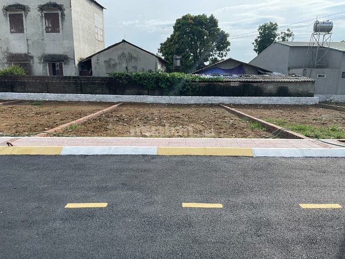 Cần tiền bán gấp lô đất 100,1m² Hòa Lạc – pháp lý chuẩn, giá siêu tốt