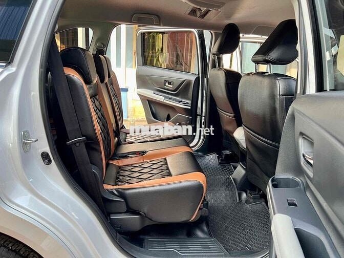 Home Oto | Toyota Veloz 2023 Xe gia đình Tphcm