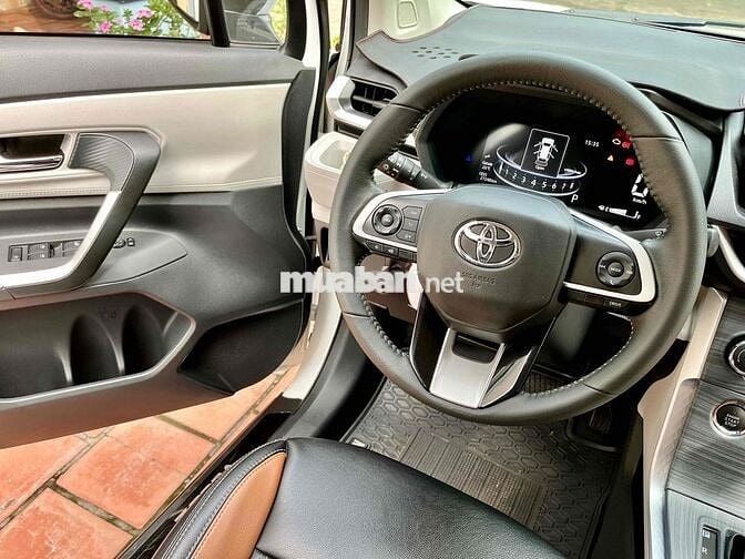 Home Oto | Toyota Veloz 2023 Xe gia đình Tphcm