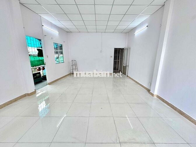 Cho thuê phòng rộng 50m2, ban công xung quanh, phường 1 Gò Vấp