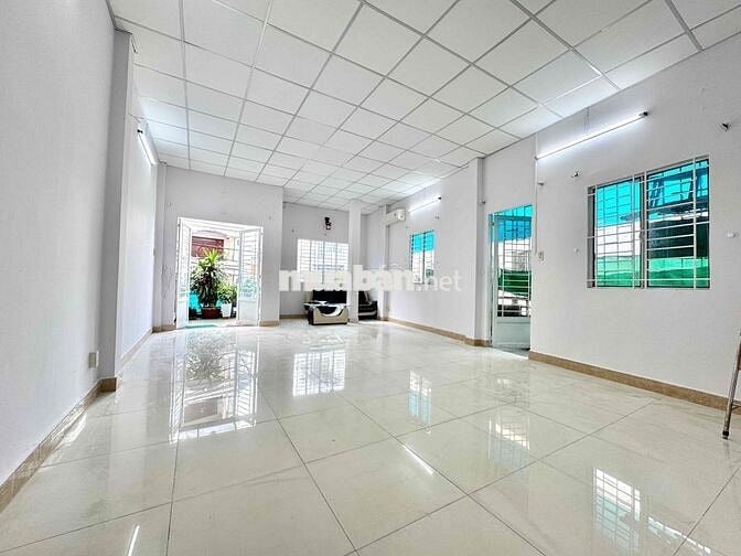 Cho thuê phòng rộng 50m2, ban công xung quanh, phường 1 Gò Vấp