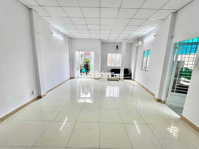 Cho thuê phòng rộng 50m2, ban công xung quanh, phường 1 Gò Vấp