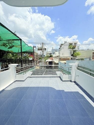 Nhà 2 Tầng Mới Tinh - Mặt Tiền Đ. Đông Hưng Thuận - Quận 12 - 95M2 