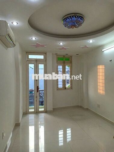 Cho thuê nhà HXH Nguyễn Văn Nghi 3.5x12m , 4 lầu giá 14 triệu
