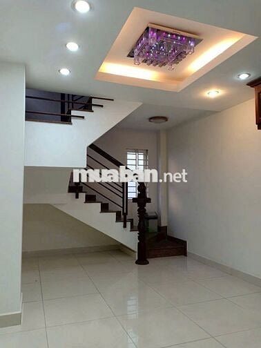 Cho thuê nhà HXH Nguyễn Văn Nghi 3.5x12m , 4 lầu giá 14 triệu