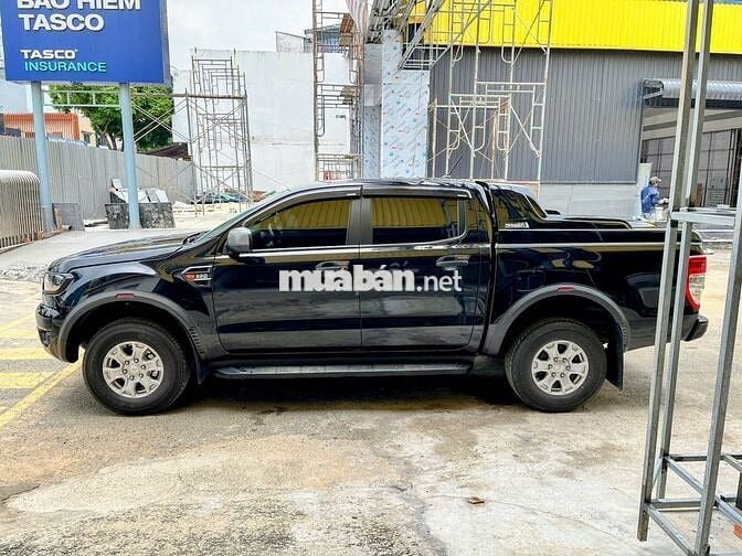 FORD RANGER XLS 4X2 AT 2022 XE CTY THANH LÝ LƯỚT