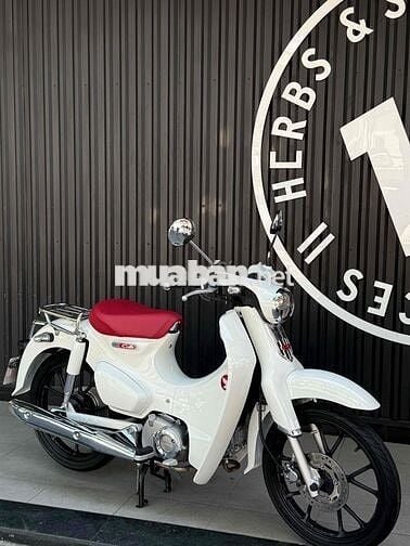 Honda Super Cub 125 Cup Custum Trắng Phiên bảnbs43