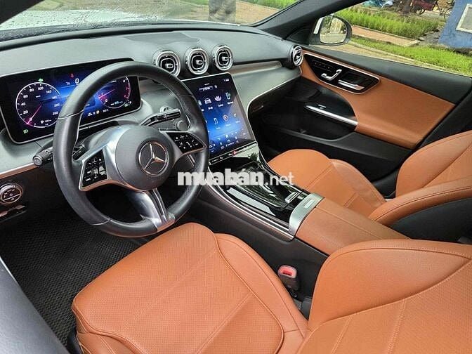 Mercedes C200 Avantgarde 2022 xuất hoá đơn >1 tỷ