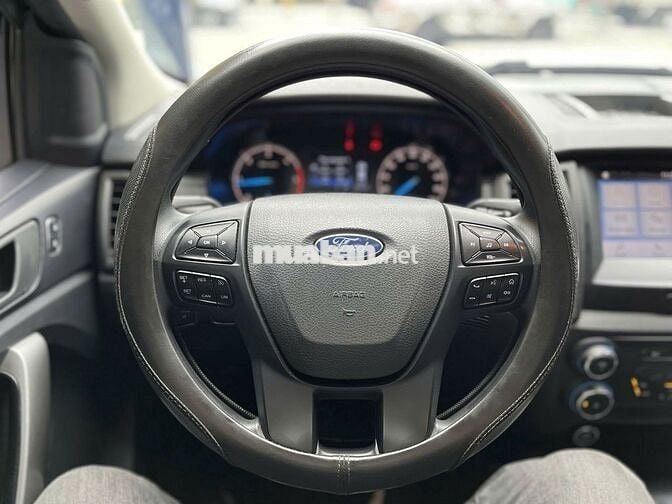 FORD RANGER XLS 4X2 AT 2022 XE CTY THANH LÝ LƯỚT