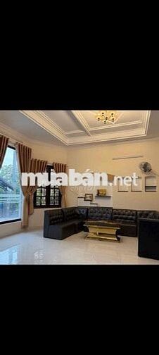 BIỆT THỰ SÂN VƯỜN,DT 30*60M,2PN,3WC,CÓ SÂN BÓNG,ĐƯỜNG NHỰA XE HƠI CHẠY
