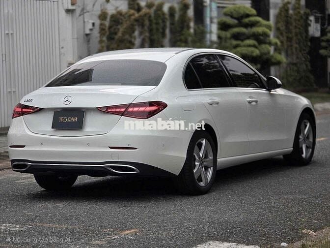 Mercedes C200 Avantgarde 2022 xuất hoá đơn >1 tỷ