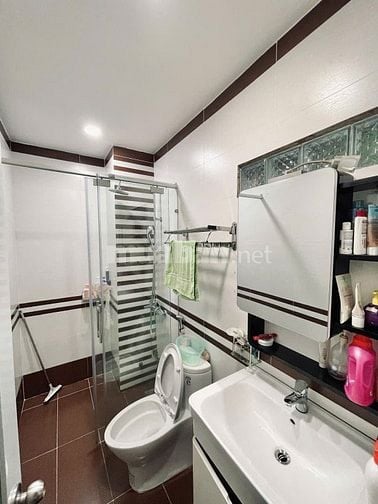 KHU VIP Nguyễn Văn Đậu!!! 4 Lầu CAO CẤP hẻm xe hơi 6m 
