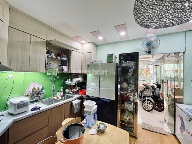 KHU VIP Nguyễn Văn Đậu!!! 4 Lầu CAO CẤP hẻm xe hơi 6m 