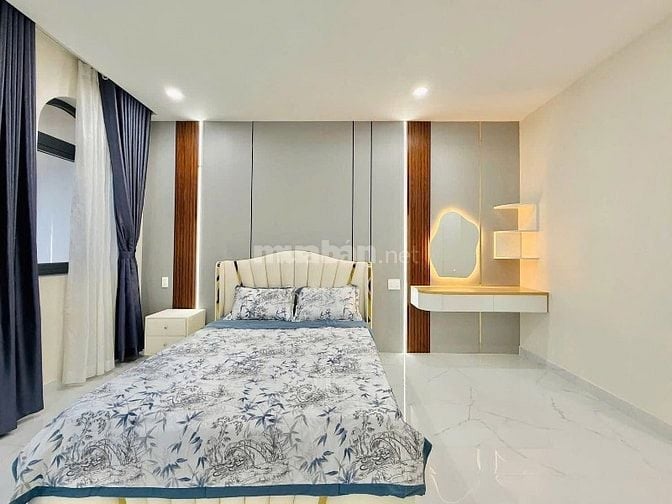 LÊN SÓNG CHÂN DÀI THANG MÁY NGAY BẾN VÂN ĐỒN giá chỉ nhỉnh 7 tỏi