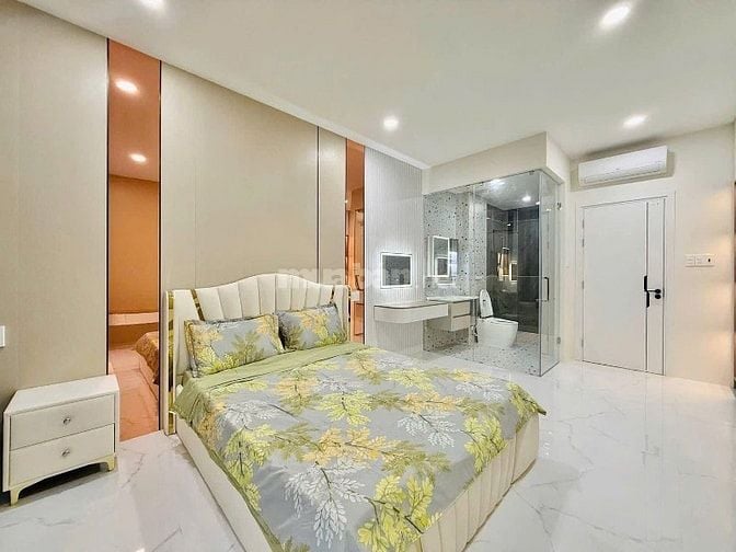 LÊN SÓNG CHÂN DÀI THANG MÁY NGAY BẾN VÂN ĐỒN giá chỉ nhỉnh 7 tỏi