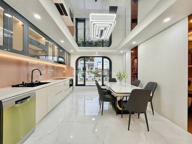 LÊN SÓNG CHÂN DÀI THANG MÁY NGAY BẾN VÂN ĐỒN giá chỉ nhỉnh 7 tỏi
