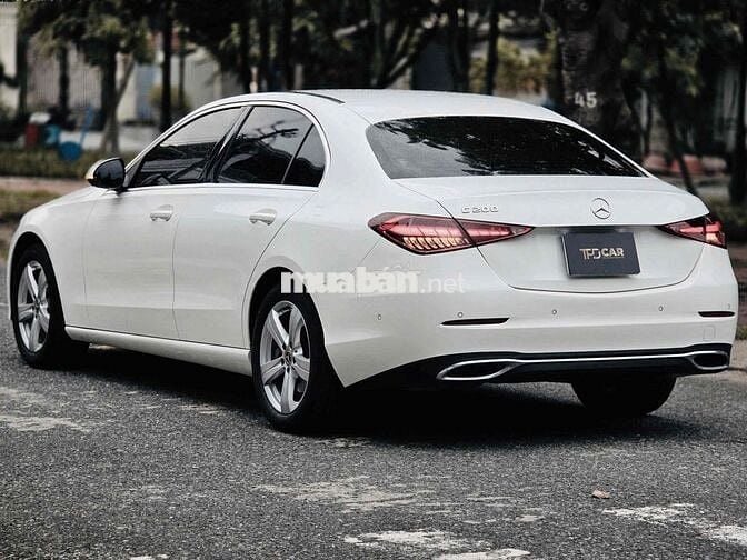 Mercedes C200 Avantgarde 2022 xuất hoá đơn >1 tỷ