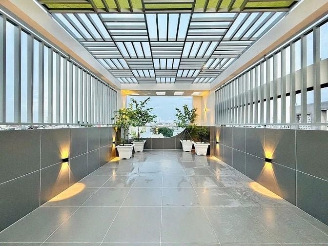 LÊN SÓNG CHÂN DÀI THANG MÁY NGAY BẾN VÂN ĐỒN giá chỉ nhỉnh 7 tỏi