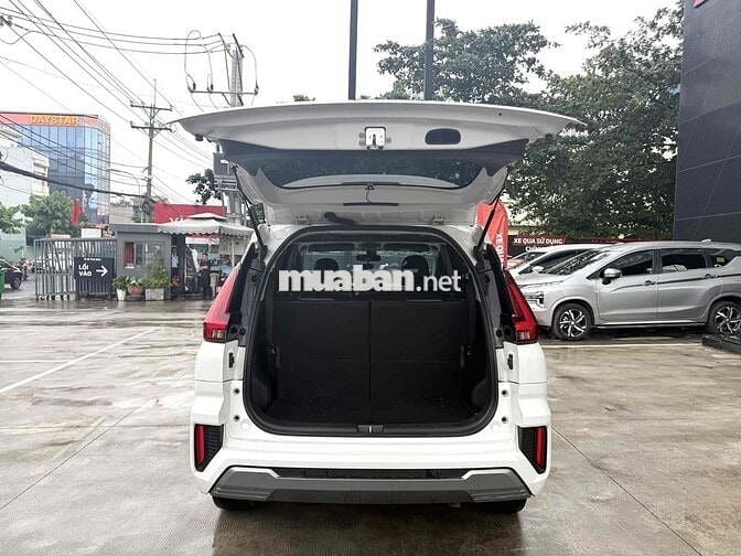 Mitsubishi Xpander 2023 AT Premium - 55000 km