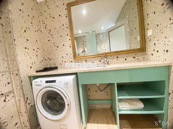 Cho thuê Penhouse 65 m2 với 2 phòng ngủ
