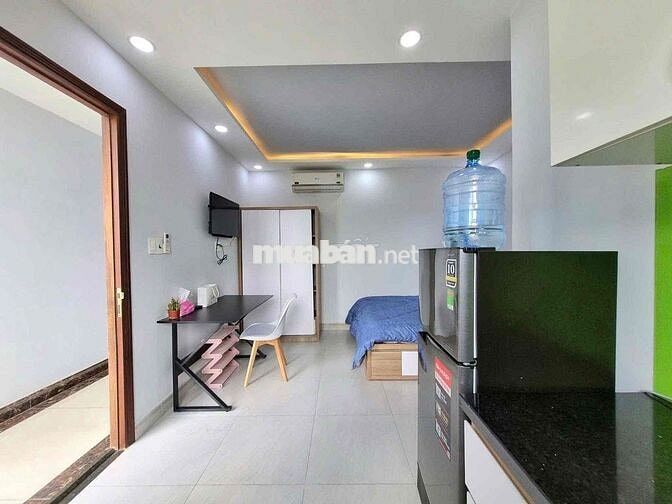 QUẬN 10- CỬA SỔ LỚN BAN CÔNG FULL NT- VẠN HẠNH MALL