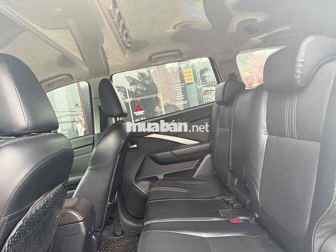 Mitsubishi Xpander 2023 AT Premium - 55000 km