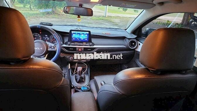 Kia K3 2022 Deluxe 1.6 MT - 19000 km