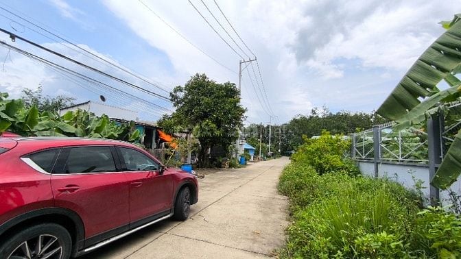 Cần bán lô đất thổ cư xây nhà tự do 1 sẹc Nguyễn Văn Khạ DT 145m2