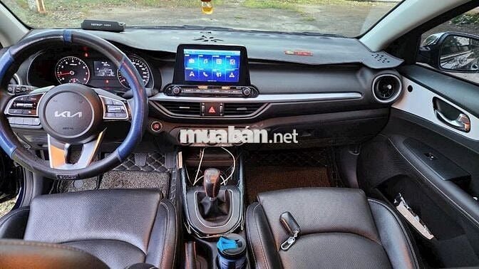 Kia K3 2022 Deluxe 1.6 MT - 19000 km