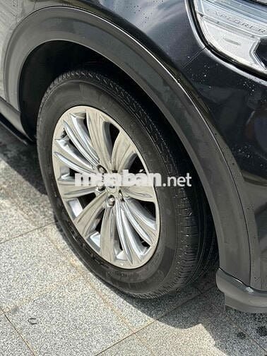 Ford Explorer 2022 Limited 4WD - 92 km