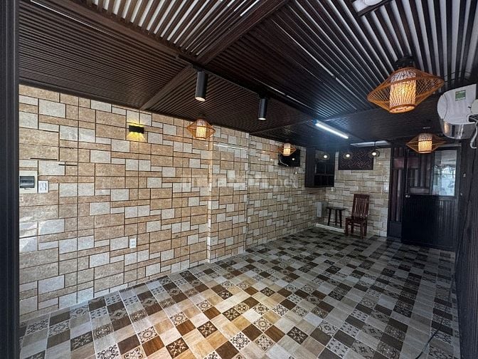 MẶT BẰNG NHỎ GỌN CHO THUÊ – CHỈ VÀI BƯỚC RA BIỂN MỸ KHÊ