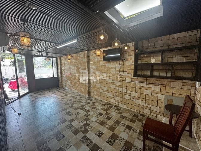 MẶT BẰNG NHỎ GỌN CHO THUÊ – CHỈ VÀI BƯỚC RA BIỂN MỸ KHÊ
