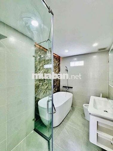 SIÊU PHẨM XÂY MỚI SÁT MẶT TIỀN ĐƯỜNG NGUYỄN OANH