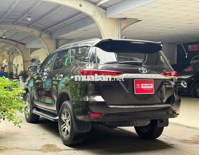 Fortuner2017 2.4G Dầu Sàn, xe gia đình đi ít,có TL
