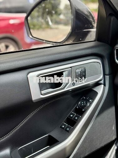 Ford Explorer 2022 Limited 4WD - 92 km